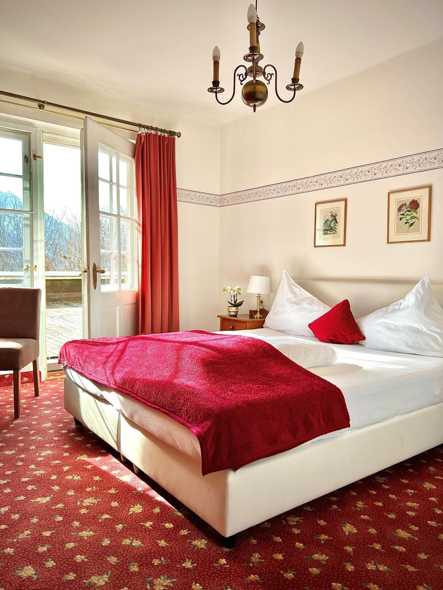 Hotel Restaurant Gruenwalderhof Patsch Room photo